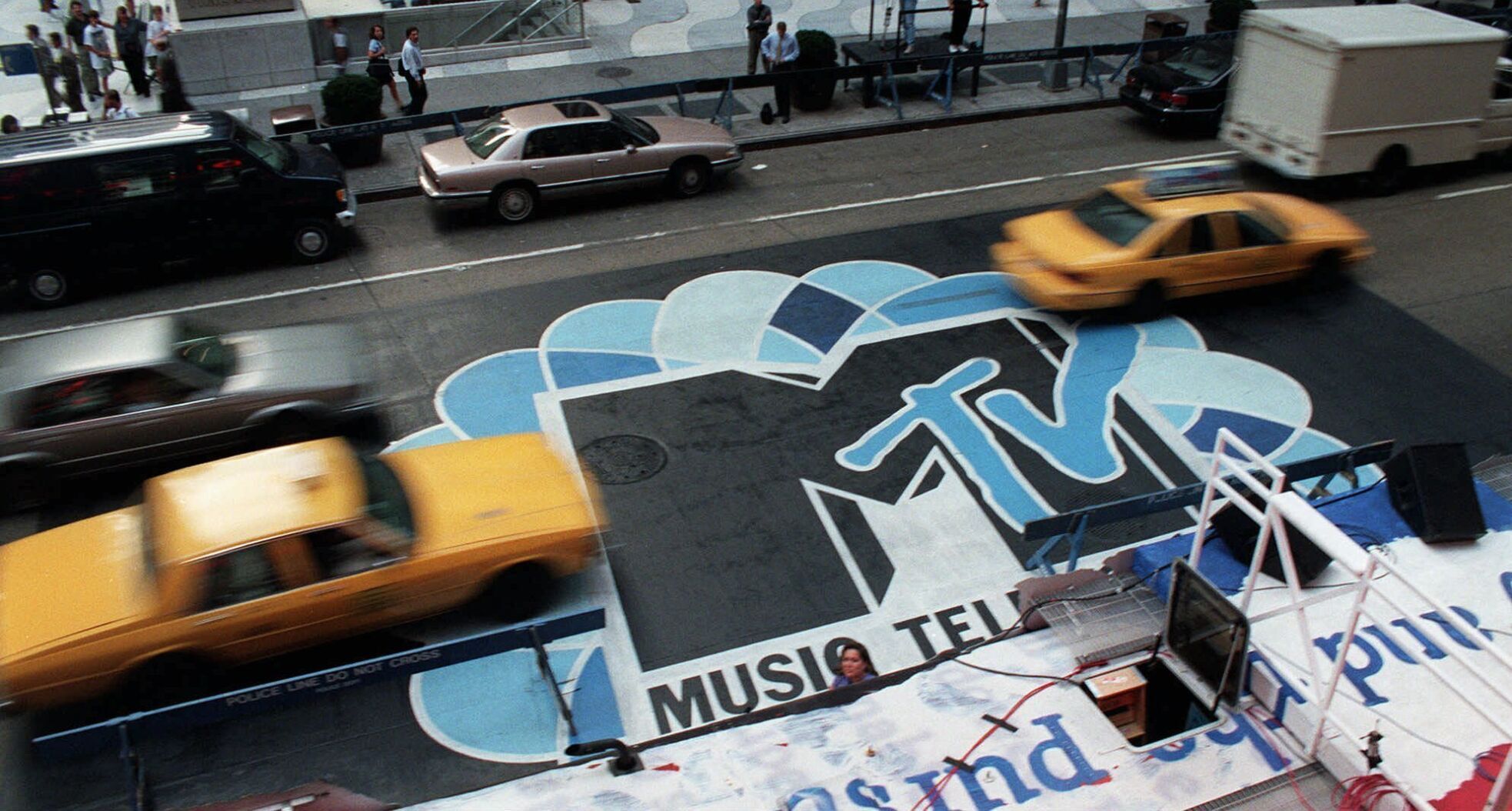 1981: MTV